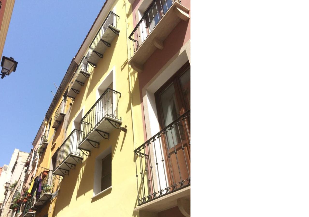 Oldtown Romantic Apartment Cagliari Exterior photo